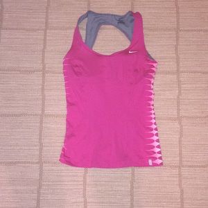 Nike DriFit Workout Tank Built-in Bra Size Small